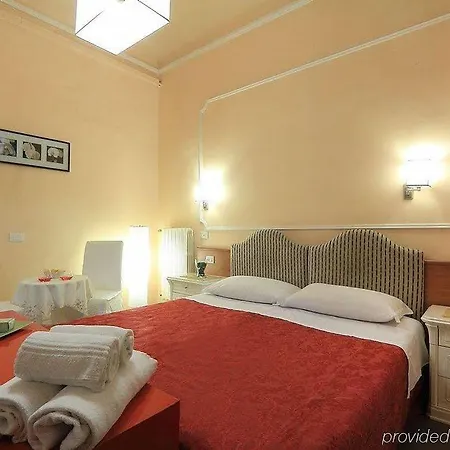 Hotel Toscana 2*